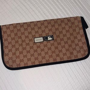 Gucci travel bag for shoes